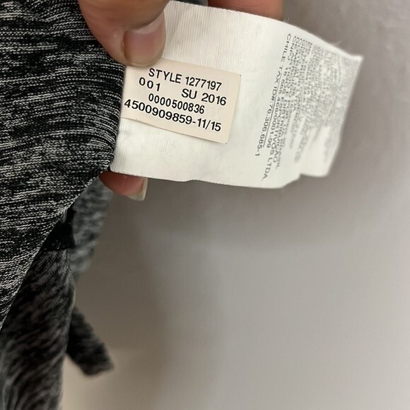 Under Armour woman’s Small Heather Gray Heat Gear Long Hooded Tank Dress Tunic - Picture 8 of 14